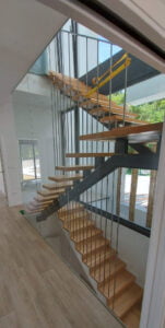 Escaleras madera abiertas | Carpinteria de madera Carballo