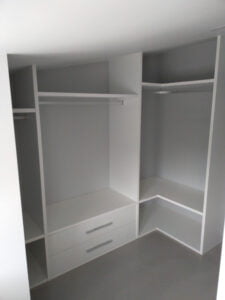 Vestidores de madera a medida | Carpinteria Carballo en Vimianzo
